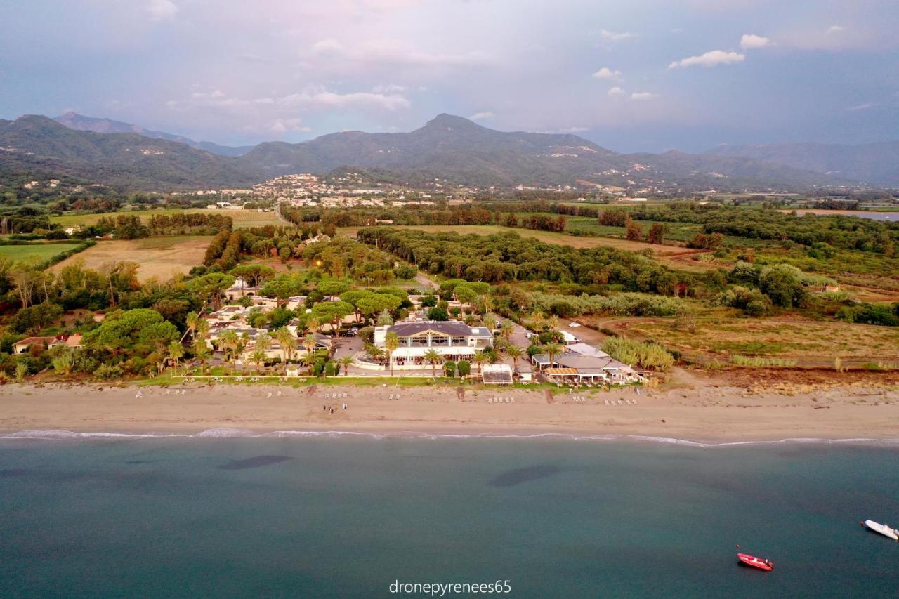 Residence San Pellegrino Folelli Buitenkant foto
